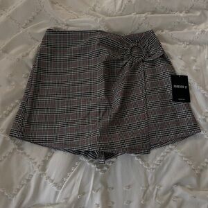 Forever 21 Plaid Skorts